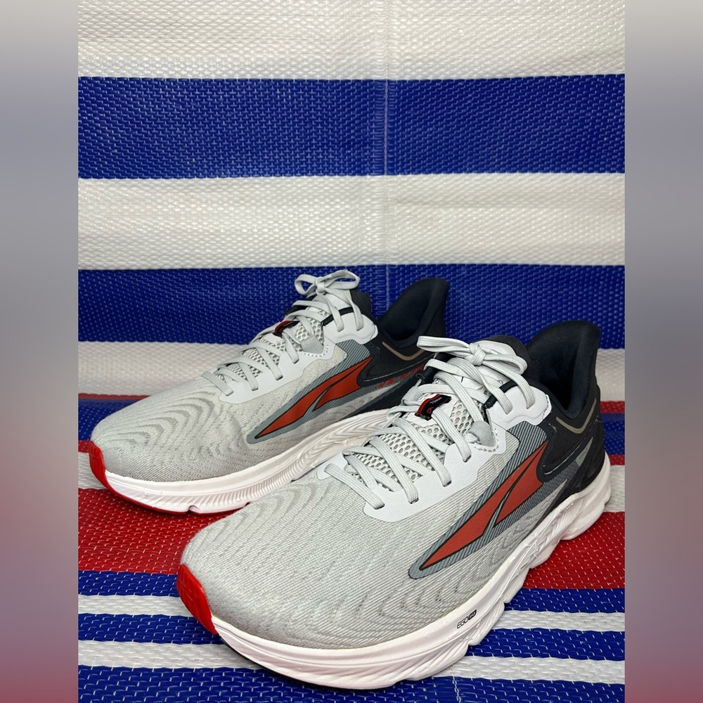 Men's Altra Torin 6 Running Shoes - Size 12 - Gray / Red Athletic Sneakers EUC - Picture 15 of 16